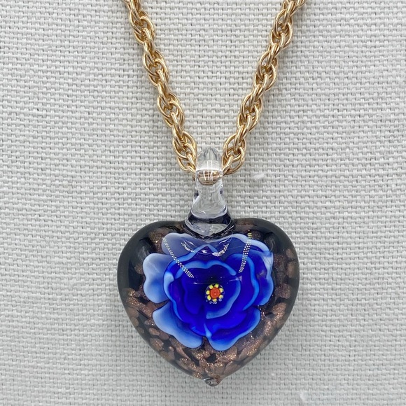 Murano Style Glass Heart Pendant Necklace - Picture 1 of 10